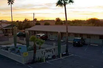 Topaz And Suites Apache Junction